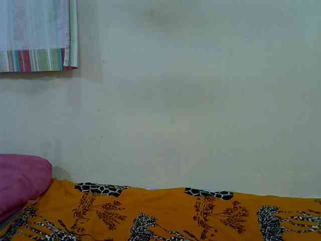 Prettylovie webcam