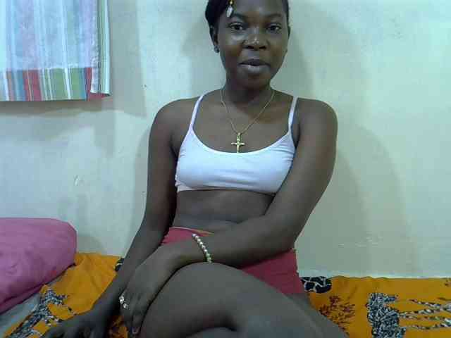Prettylovie webcam