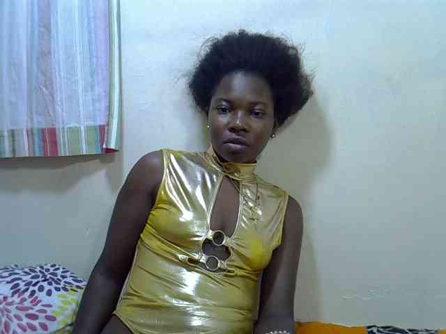 Prettylovie webcam