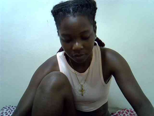 Prettylovie webcam