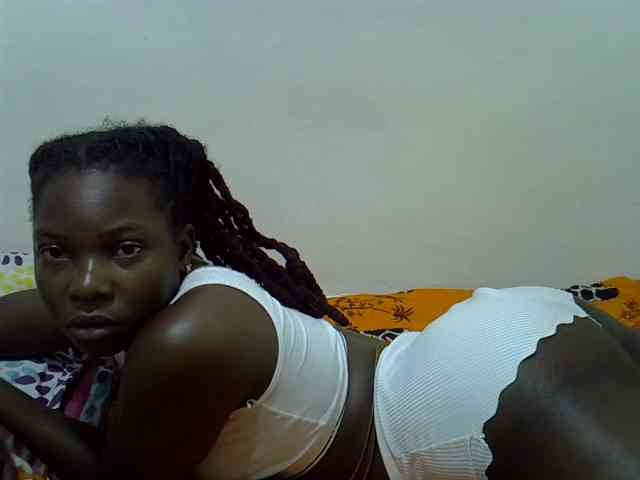 Prettylovie webcam
