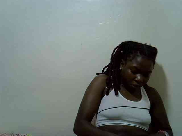 Prettylovie webcam