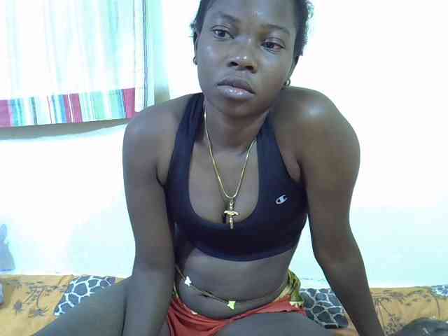 Prettylovie webcam