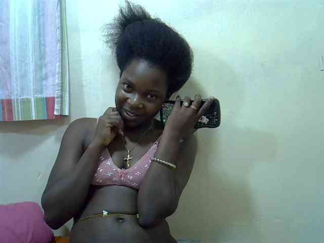 Model: Prettylovie