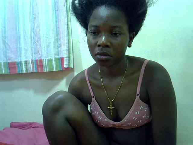 Prettylovie webcam