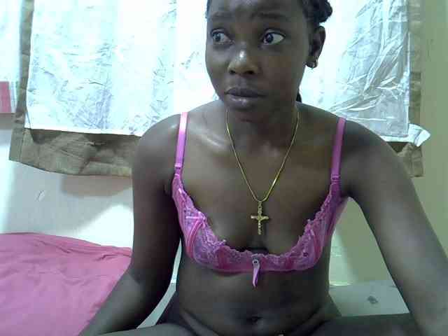 Prettylovie webcam