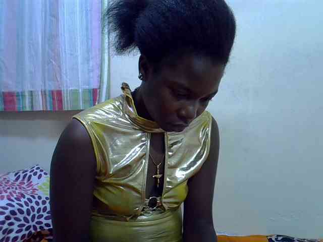 Prettylovie webcam