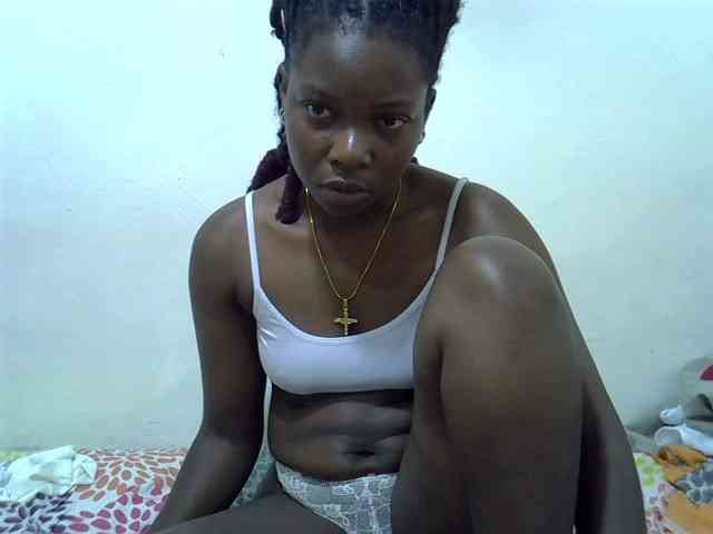 Prettylovie webcam