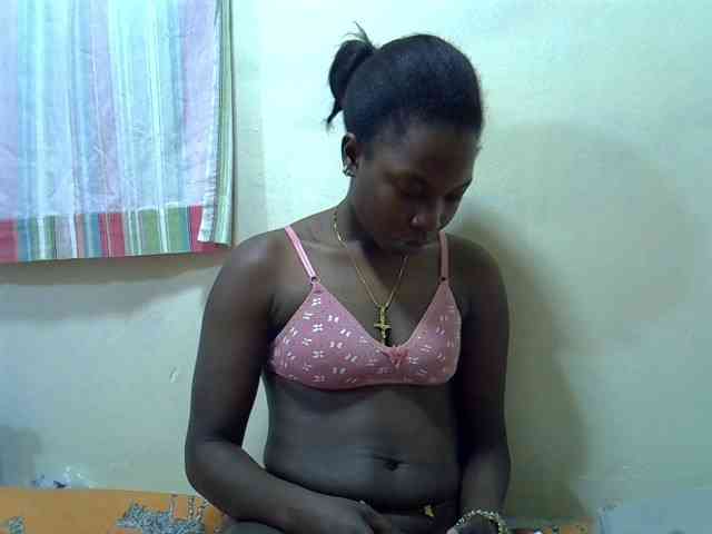 Prettylovie webcam