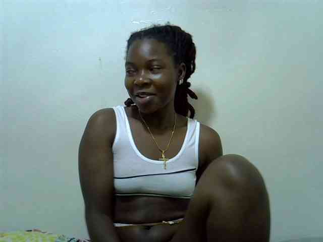 Prettylovie webcam