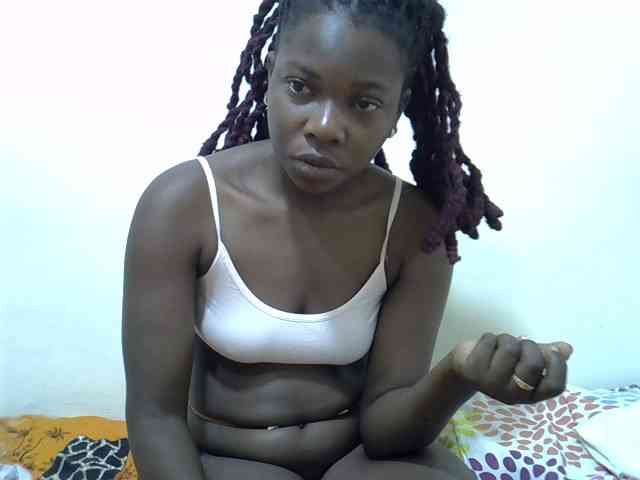 Prettylovie webcam