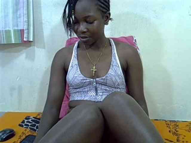 Prettylovie webcam