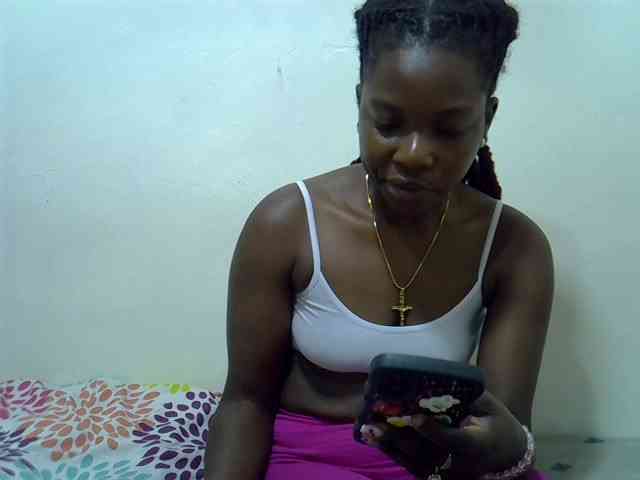 Prettylovie webcam