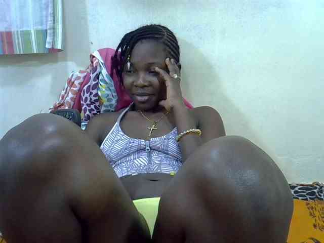 Prettylovie webcam
