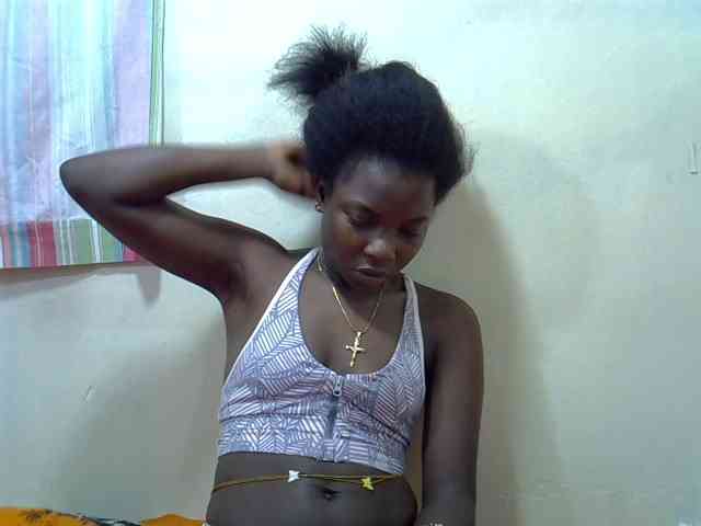 Prettylovie webcam
