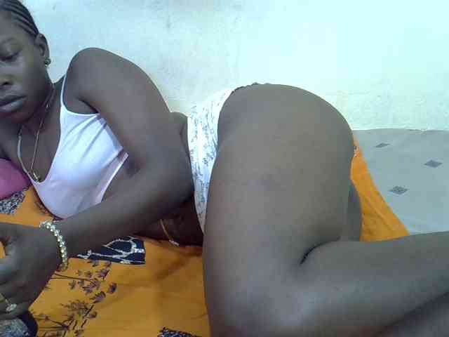 Prettylovie webcam