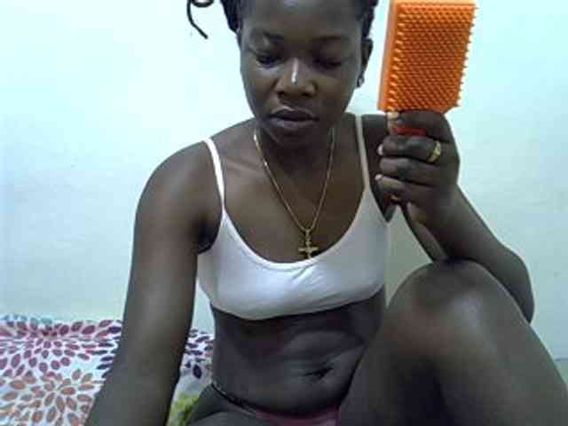 Prettylovie webcam