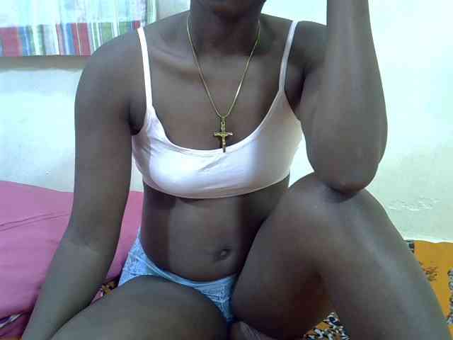 Prettylovie webcam