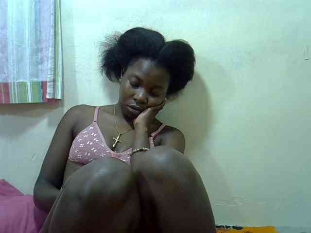 Prettylovie webcam