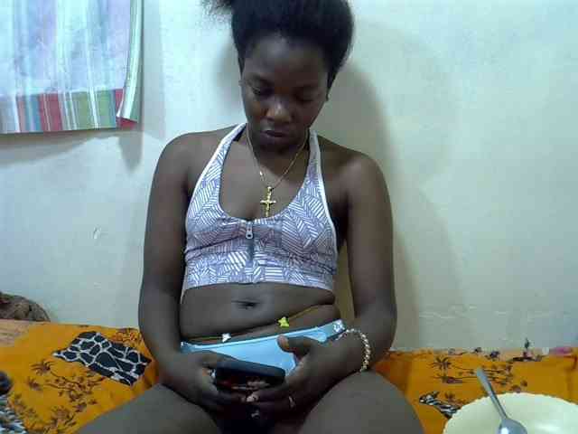 Prettylovie webcam