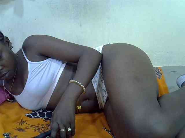 Prettylovie webcam