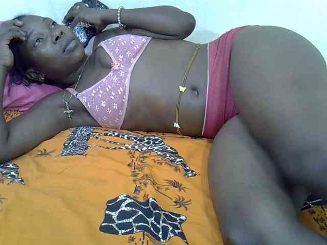 Prettylovie webcam