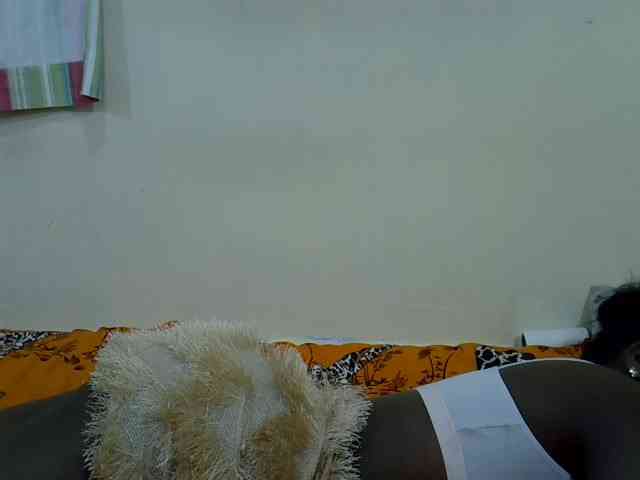 Prettylovie webcam
