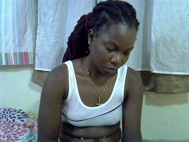 Prettylovie webcam