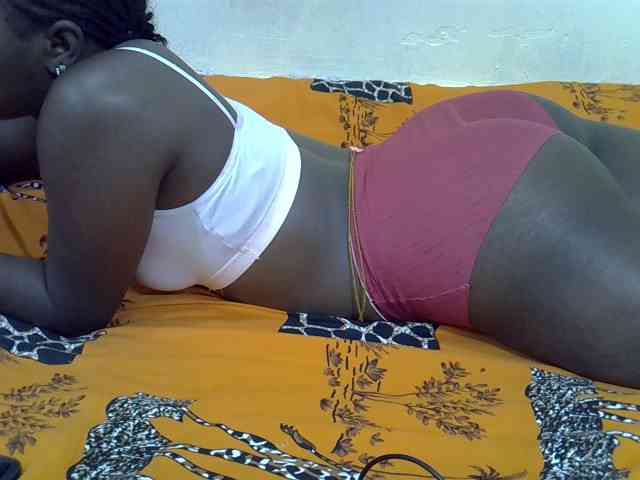 Prettylovie webcam