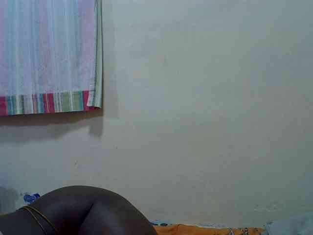 Prettylovie webcam