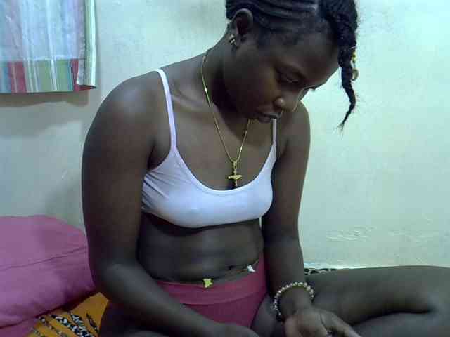Prettylovie webcam