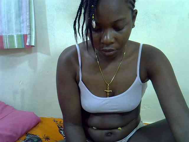 Prettylovie webcam