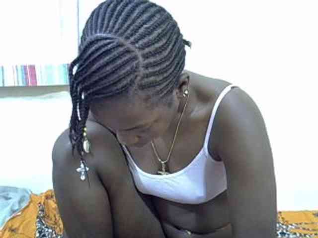 Prettylovie webcam
