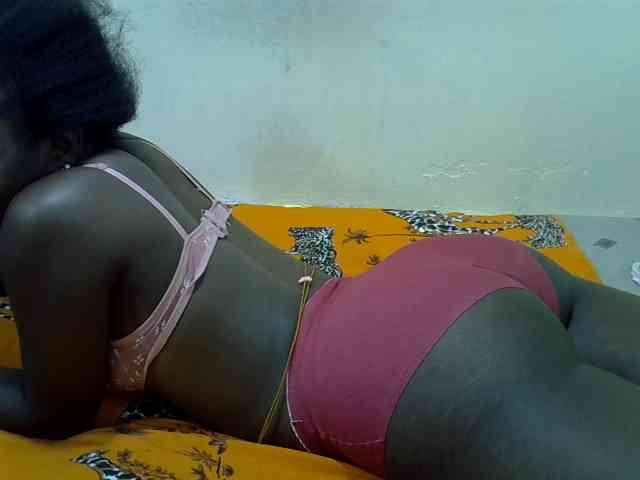 Prettylovie webcam