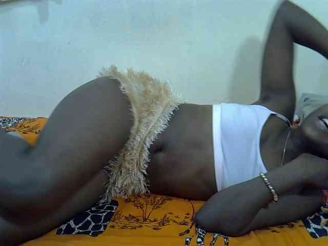 Prettylovie webcam