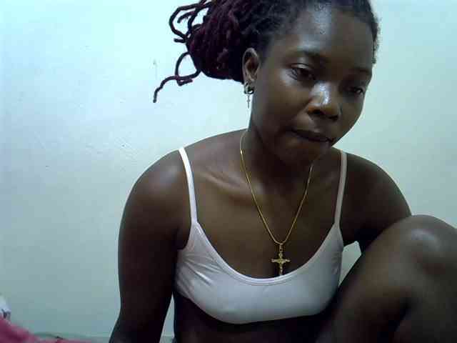 Prettylovie webcam