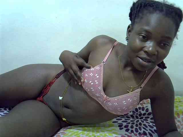 Prettylovie webcam