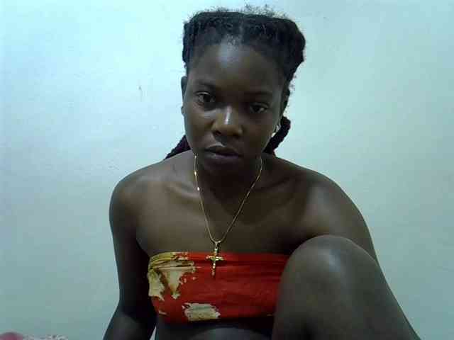 Prettylovie webcam