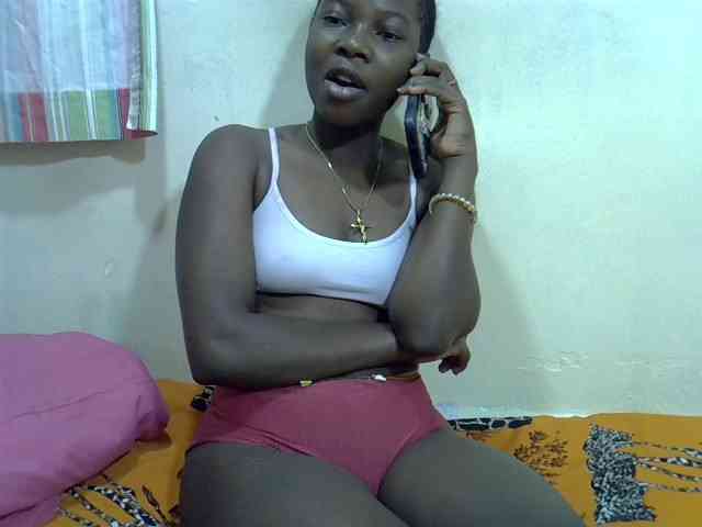 Prettylovie webcam