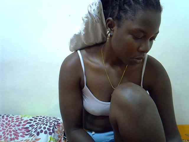 Prettylovie webcam
