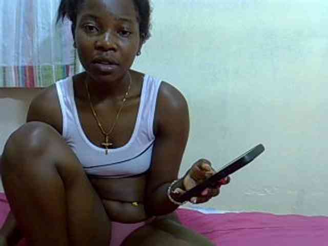 Prettylovie webcam