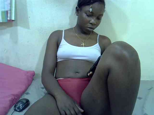 Prettylovie webcam