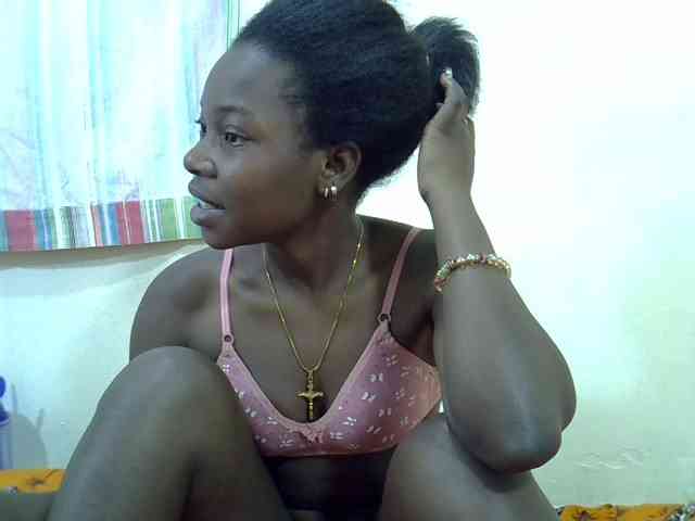 Prettylovie webcam