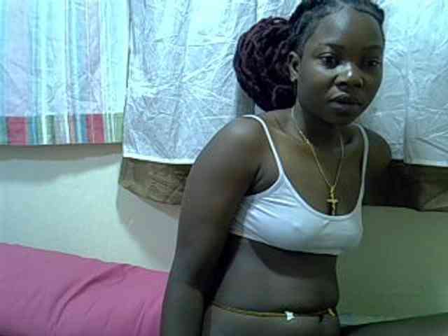Prettylovie webcam