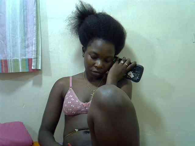 Prettylovie webcam