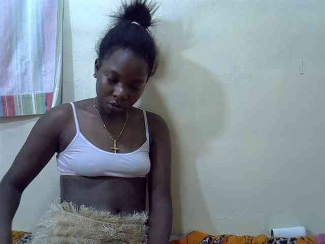 Prettylovie webcam