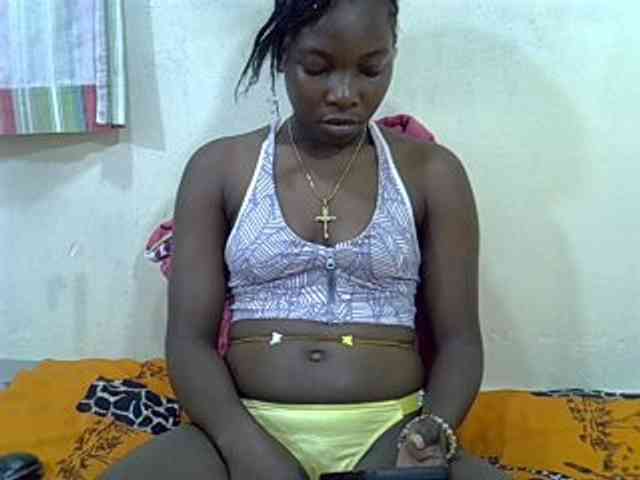 Prettylovie webcam