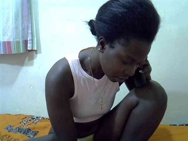 Prettylovie webcam