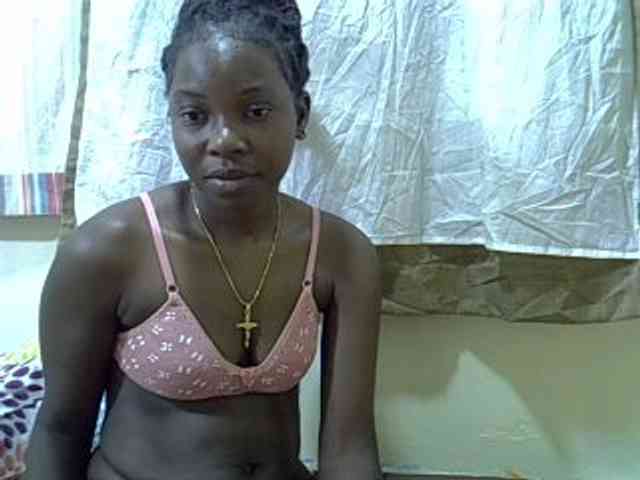Prettylovie webcam