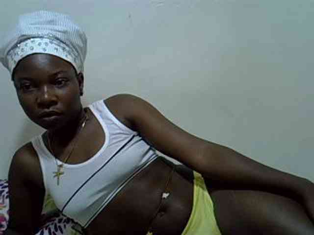 Prettylovie webcam